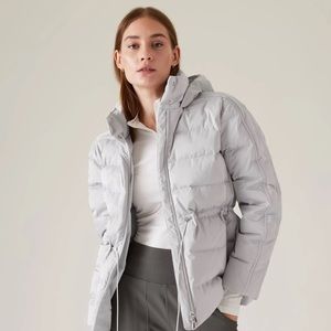 Athleta Pursuit Sateen Down Puffer